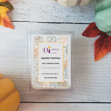 Load image into Gallery viewer, Harvest festival wax melt, apple, cinnamon, nutmeg