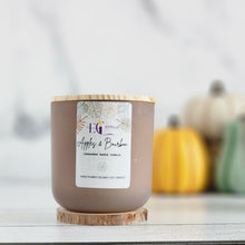 Load image into Gallery viewer, LUX Candle Apples &amp; Bourbon 13oz